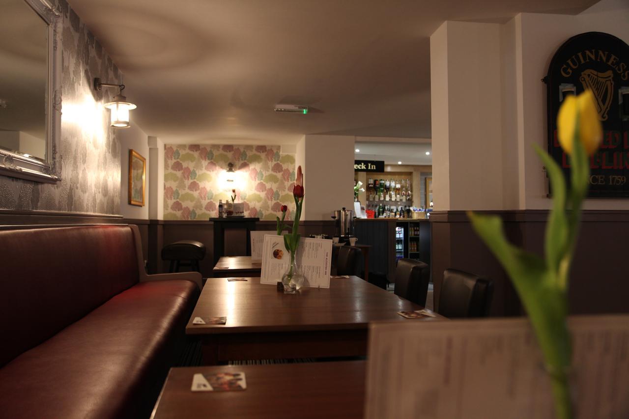 Alcester Inn Extérieur photo