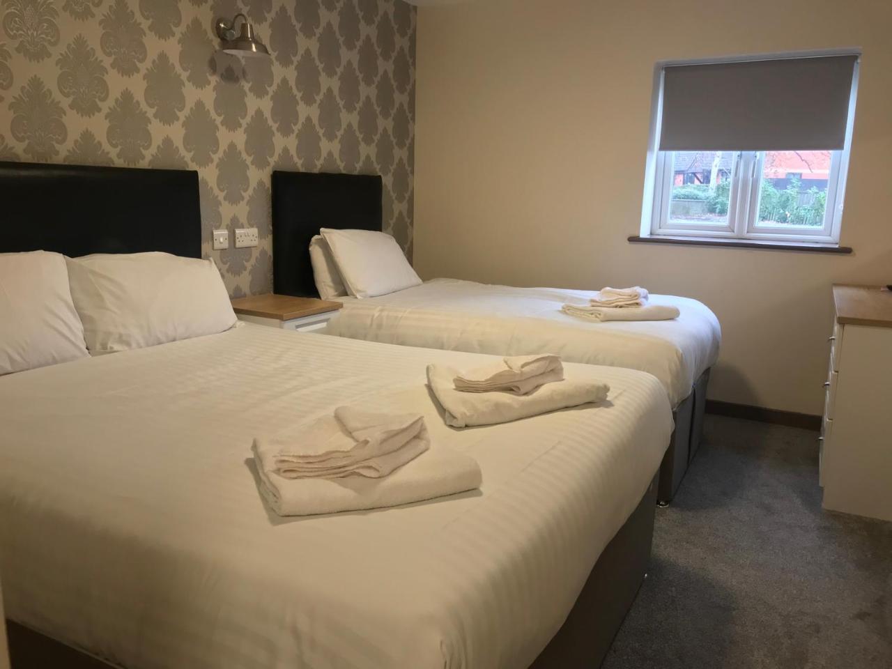 Alcester Inn Extérieur photo